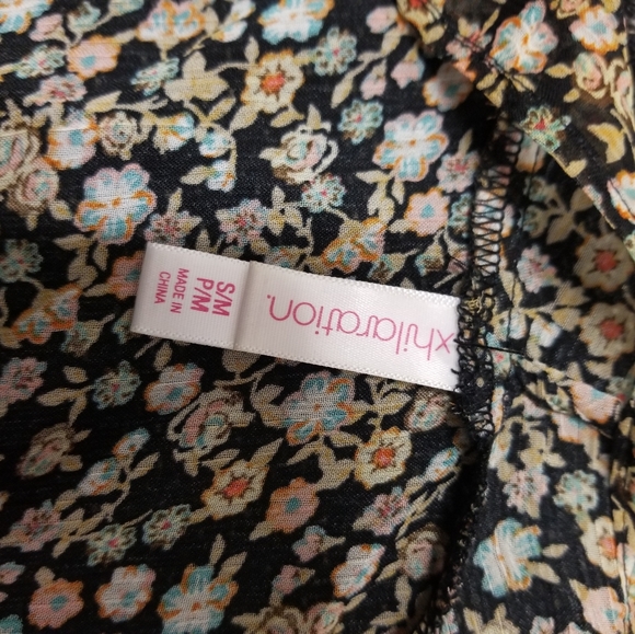 Cardigan - Picture 2 of 2